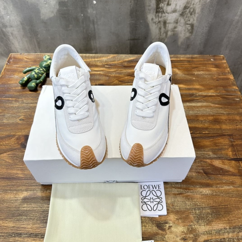 Loewe Sneakers